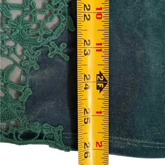 Sundance Lily's Paramour Velvet Long Sleeve Crochet Lace Top M Teal Green Boho - Picture 8 of 9
